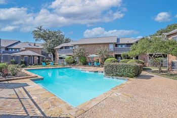 Sparkling swimming pool